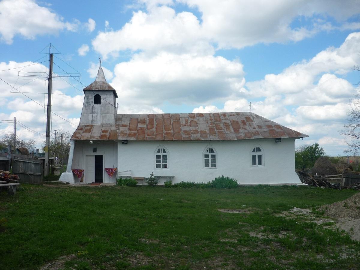 Biserica - vedere laterală
