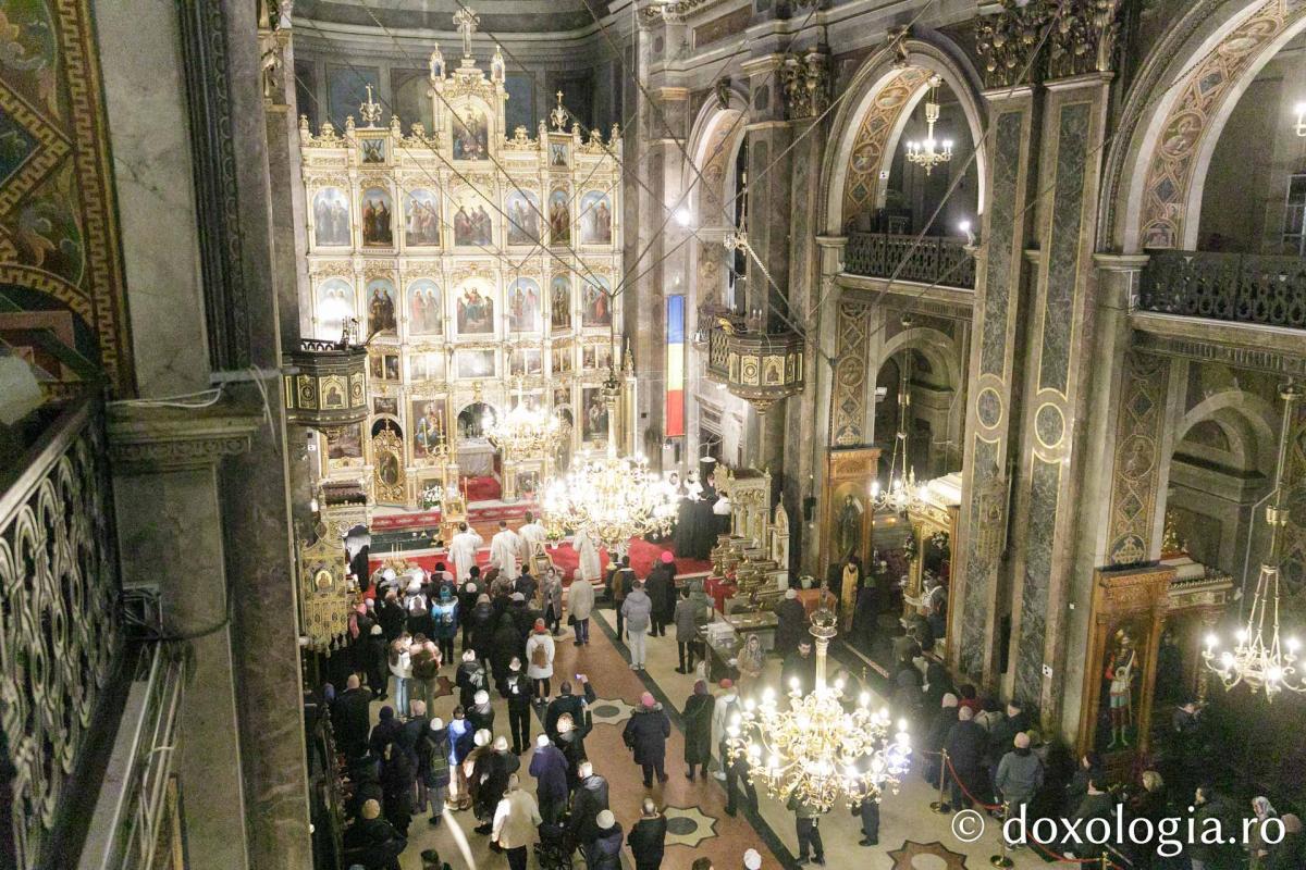 Priveghere la Sărbătoarea Sfântului Ierarh Iosif cel Milostiv / Foto: pr. Silviu Cluci