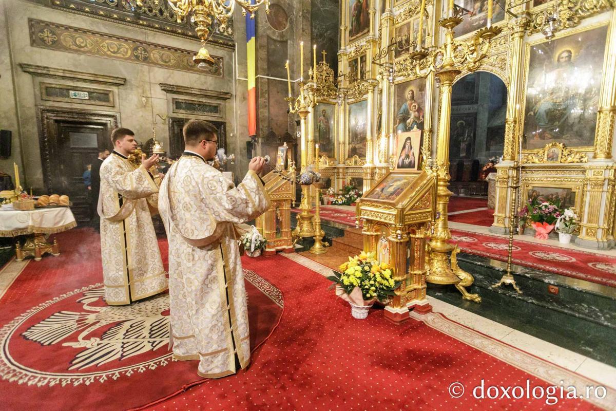 Priveghere la Sărbătoarea Sfântului Ierarh Iosif cel Milostiv / Foto: pr. Silviu Cluci